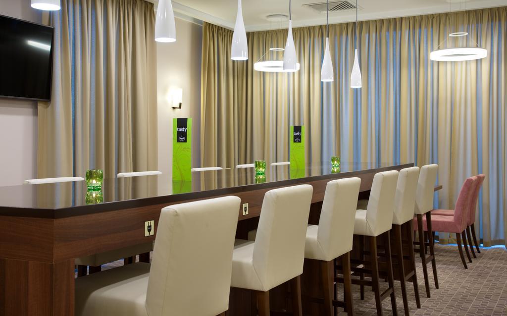 Hampton By Hilton Minsk City Centre Buitenkant foto